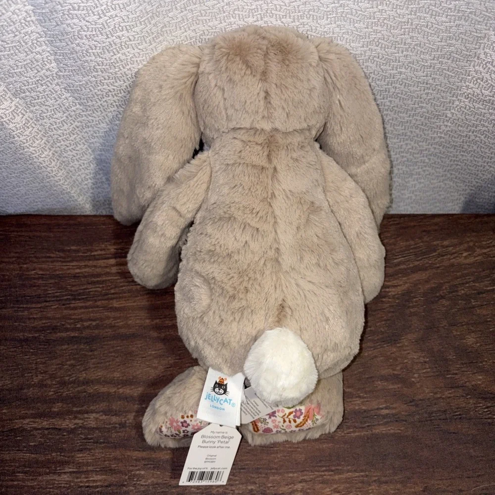 Jellycat Blossom Beige Bunny Petal Medium Plush NWT Floral